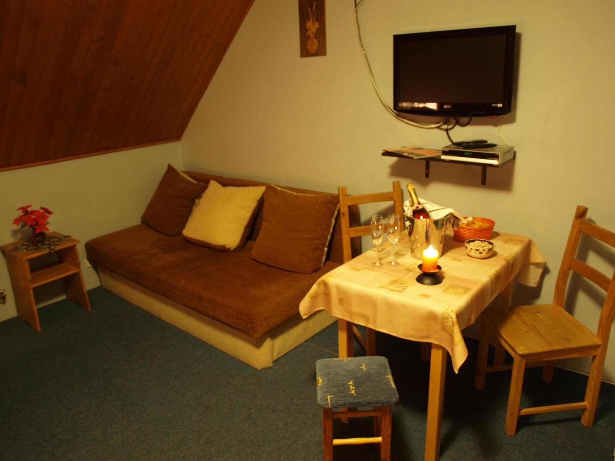 Apartmany Centrum Pavčina Lehota Стая снимка