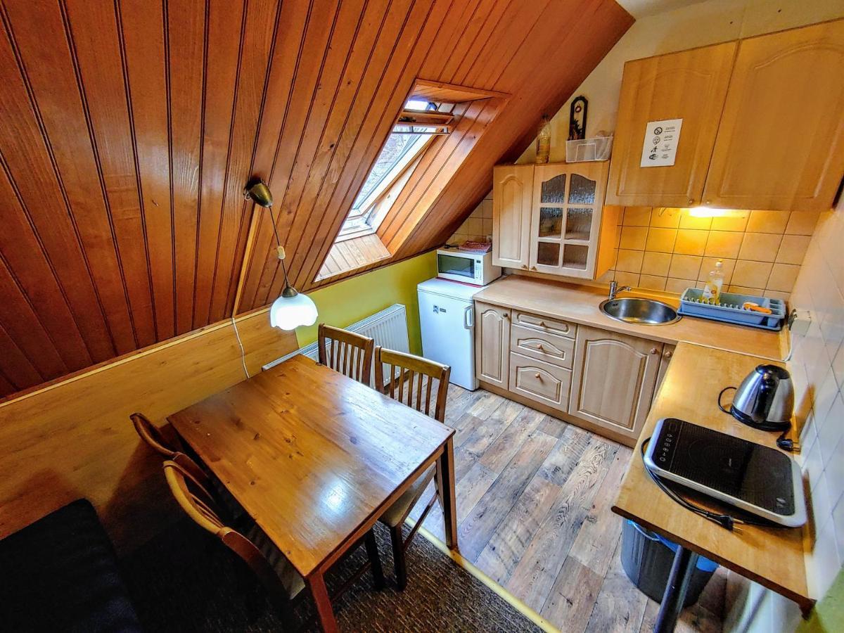 Apartmany Centrum Pavčina Lehota Екстериор снимка